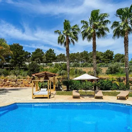 Villa Can Sonrisa - Peaceful And Private With Sea-view And Sport Courts Santa Eulária des Riu