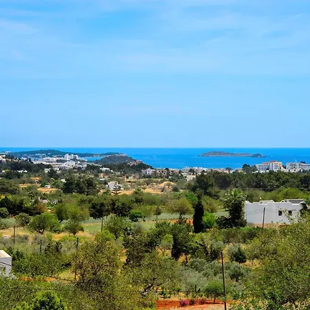 Villa Can Sonrisa - Peaceful And Private With Sea-view And Sport Courts Santa Eulária des Riu