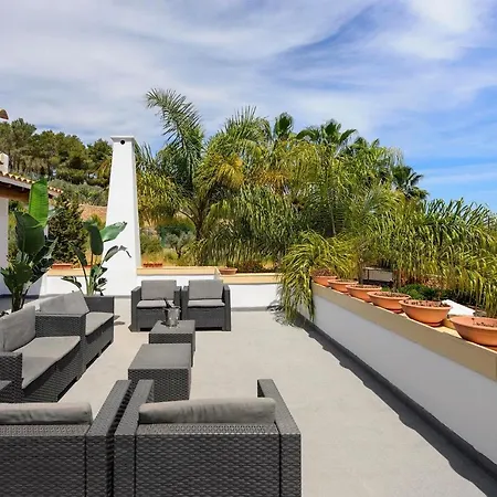 Can Sonrisa - Peaceful And Private With Sea-view And Sport Courts Villa Santa Eulária des Riu